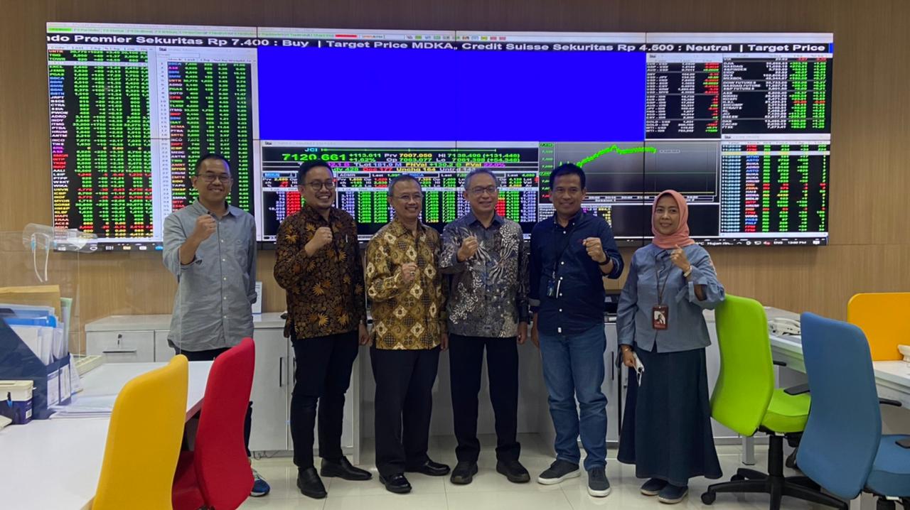 Benchmarking Dana Pensiun Garuda Indonesia dengan Dana Pensiun Telkom di Kantor Dana Pensiun Telkom Tanggal 16 Juni 2022